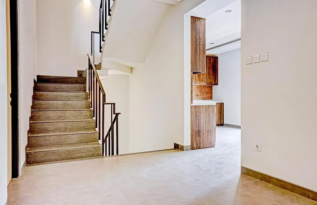 OYO 90635 Tango Juliet Residence-1